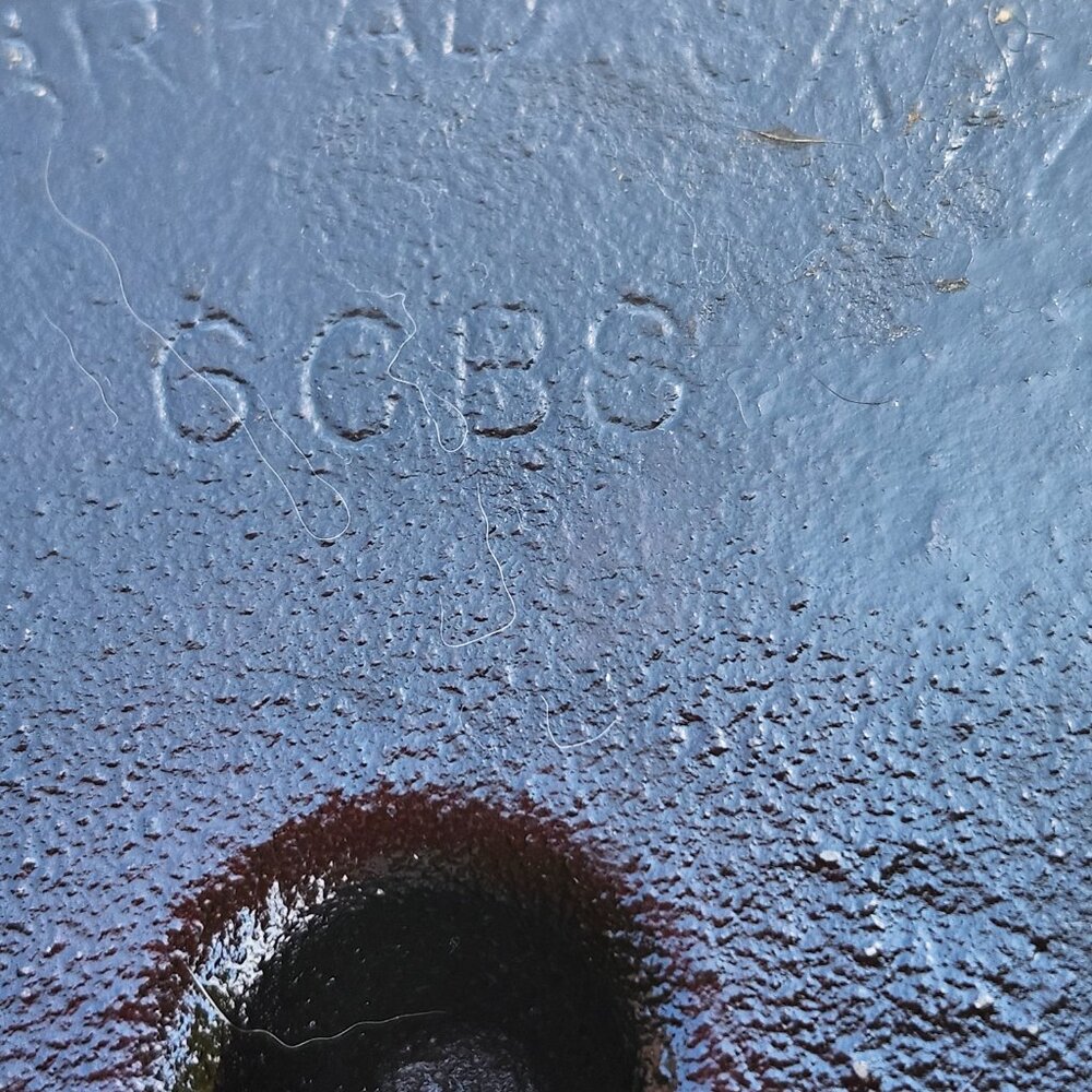 6.5 inch cornbread 6cbs cast iron skillet 6 sectional - Picture 10 of 10